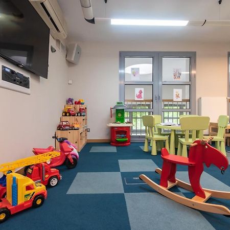 Hotel Debowa Gora Active & Spa Łąck Buitenkant foto