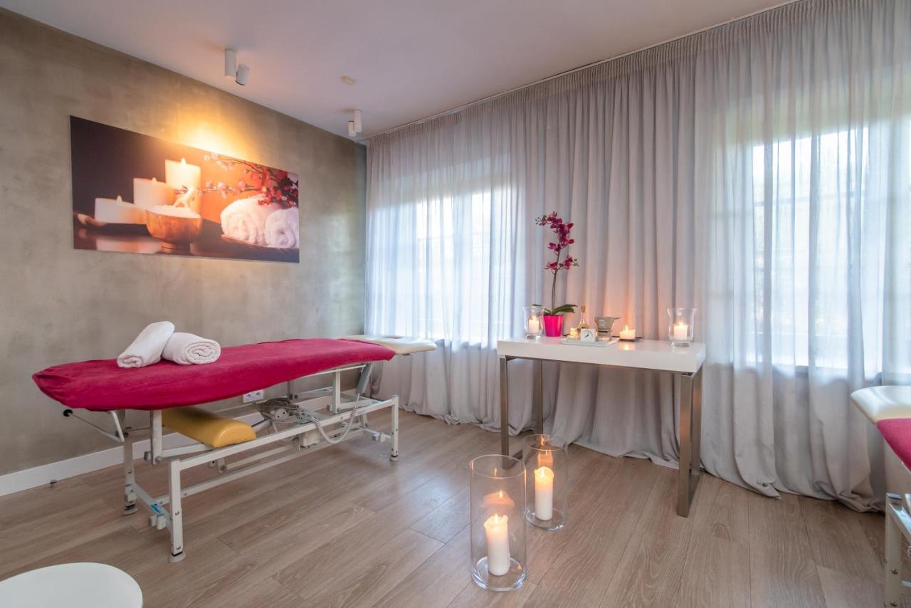 Hotel Debowa Gora Active & Spa Łąck Buitenkant foto
