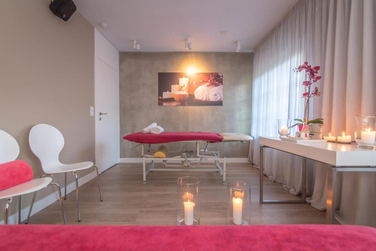Hotel Debowa Gora Active & Spa Łąck Buitenkant foto